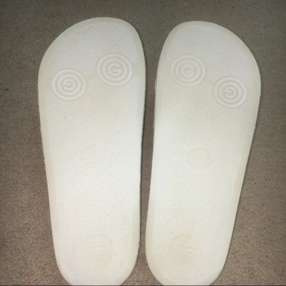 Gucci Flip flops (white non trek) - Picture 3 of 7